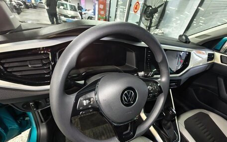 Volkswagen Polo, 2022 год, 1 800 000 рублей, 19 фотография