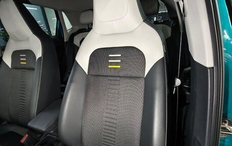 Volkswagen Polo, 2022 год, 1 800 000 рублей, 21 фотография