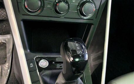 Volkswagen Polo, 2022 год, 1 800 000 рублей, 20 фотография