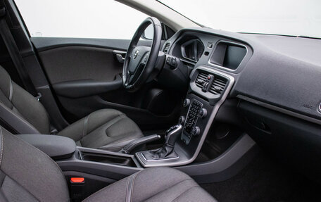 Volvo V40 Cross Country I, 2018 год, 1 660 000 рублей, 9 фотография