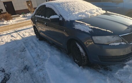 Skoda Rapid I, 2014 год, 600 000 рублей, 2 фотография