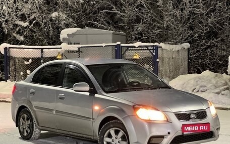 KIA Rio II, 2009 год, 475 000 рублей, 1 фотография