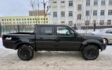 Nissan NP300, 2009 год, 1 250 000 рублей, 9 фотография