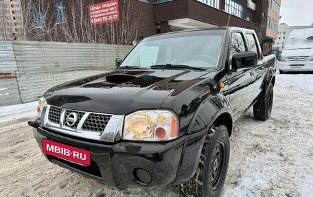 Nissan NP300, 2009 год, 1 250 000 рублей, 4 фотография