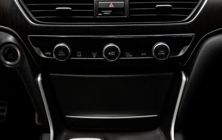 Honda Accord IX рестайлинг, 2018 год, 3 140 000 рублей, 19 фотография