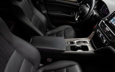 Honda Accord IX рестайлинг, 2018 год, 3 140 000 рублей, 23 фотография