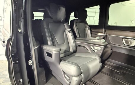 Mercedes-Benz V-Класс, 2025 год, 14 349 000 рублей, 20 фотография