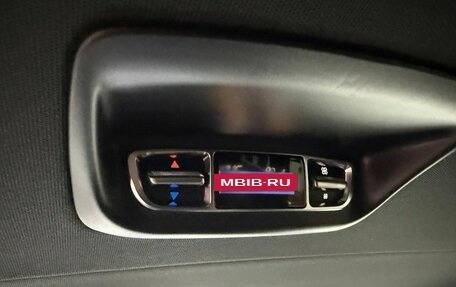 Mercedes-Benz V-Класс, 2025 год, 14 349 000 рублей, 21 фотография