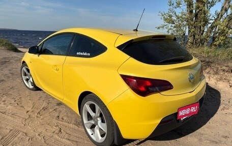 Opel Astra J, 2013 год, 870 000 рублей, 3 фотография