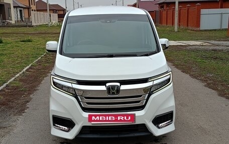 Honda Stepwgn IV, 2018 год, 2 690 000 рублей, 8 фотография