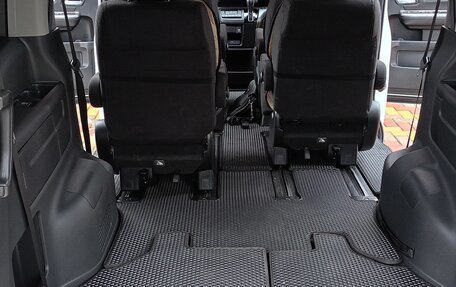 Honda Stepwgn IV, 2018 год, 2 690 000 рублей, 11 фотография