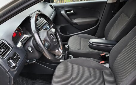 Volkswagen Polo VI (EU Market), 2014 год, 800 000 рублей, 11 фотография