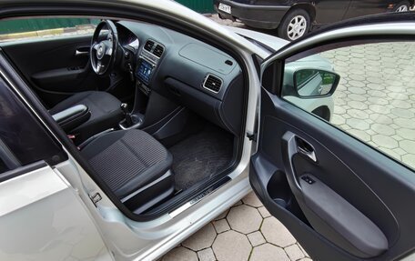 Volkswagen Polo VI (EU Market), 2014 год, 800 000 рублей, 17 фотография