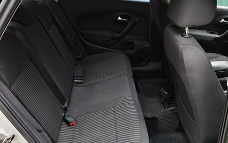 Volkswagen Polo VI (EU Market), 2014 год, 800 000 рублей, 19 фотография