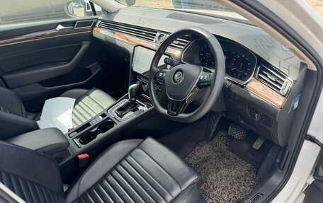 Volkswagen Passat B8 рестайлинг, 2017 год, 2 500 000 рублей, 20 фотография