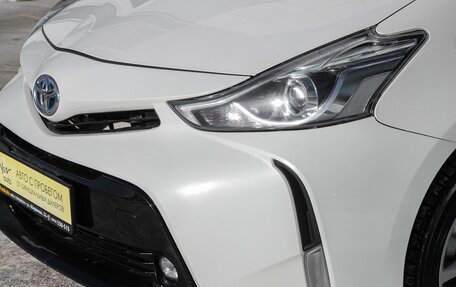 Toyota Prius Alpha I (ZVW40/41), 2017 год, 1 587 000 рублей, 3 фотография