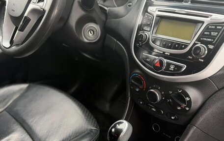 Hyundai Accent IV, 2011 год, 810 000 рублей, 11 фотография