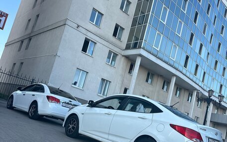 Hyundai Solaris II рестайлинг, 2015 год, 1 100 000 рублей, 7 фотография