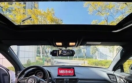 Mazda CX-4, 2021 год, 1 950 000 рублей, 9 фотография