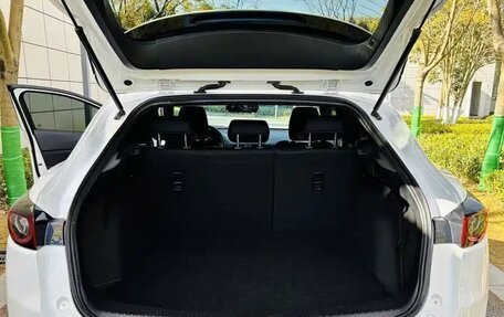 Mazda CX-4, 2021 год, 1 950 000 рублей, 16 фотография