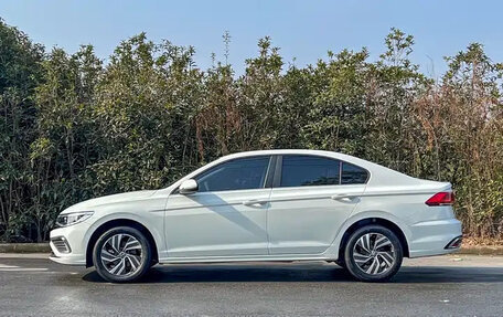 Volkswagen Bora, 2025 год, 1 703 000 рублей, 5 фотография