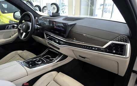 BMW X7, 2025 год, 15 500 000 рублей, 14 фотография