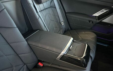 BMW 7 серия, 2025 год, 18 500 000 рублей, 25 фотография