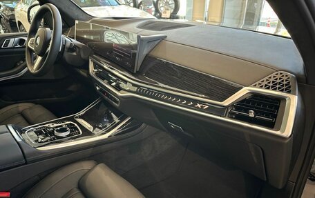 BMW X7, 2025 год, 18 300 000 рублей, 21 фотография