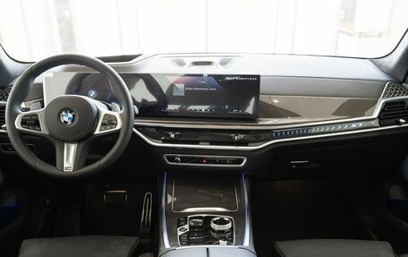 BMW X7, 2025 год, 18 600 000 рублей, 28 фотография