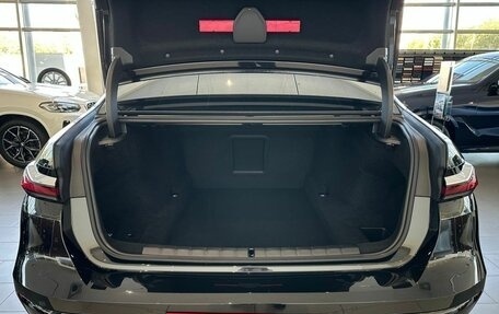 BMW 7 серия, 2025 год, 18 000 000 рублей, 23 фотография