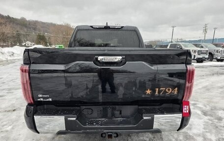 Toyota Tundra, 2025 год, 9 980 000 рублей, 5 фотография