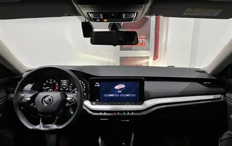 Skoda Octavia IV, 2023 год, 1 950 000 рублей, 6 фотография