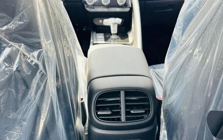 Hyundai Elantra, 2025 год, 1 999 999 рублей, 12 фотография