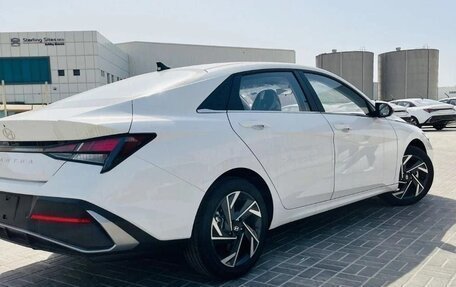 Hyundai Elantra, 2025 год, 1 999 999 рублей, 7 фотография