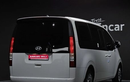 Hyundai Staria, 2026 год, 4 615 000 рублей, 2 фотография