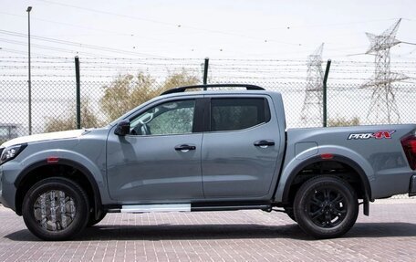 Nissan Navara (Frontier), 2025 год, 5 350 000 рублей, 4 фотография
