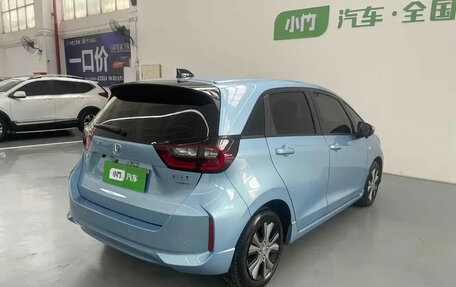 Honda Fit, 2022 год, 1 060 000 рублей, 5 фотография