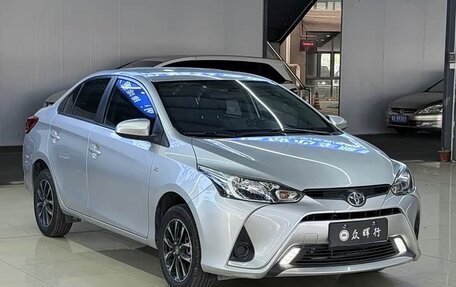 Toyota Yaris XP150 рестайлинг, 2021 год, 1 090 000 рублей, 3 фотография