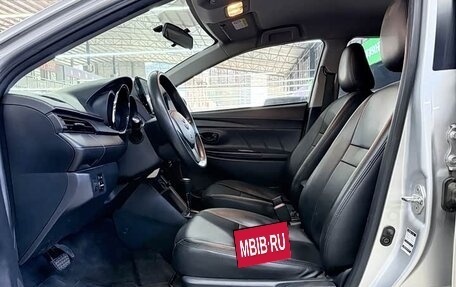 Toyota Yaris XP150 рестайлинг, 2021 год, 1 090 000 рублей, 7 фотография