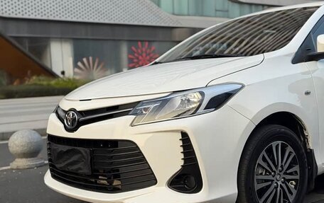 Toyota Vios III, 2022 год, 990 000 рублей, 4 фотография