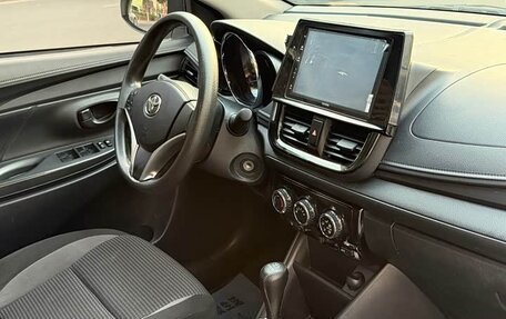 Toyota Vios III, 2022 год, 990 000 рублей, 12 фотография