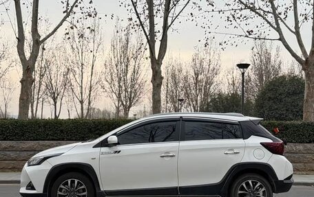 Toyota Yaris XP150 рестайлинг, 2022 год, 1 095 000 рублей, 6 фотография