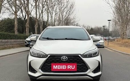 Toyota Yaris XP150 рестайлинг, 2022 год, 1 095 000 рублей, 2 фотография