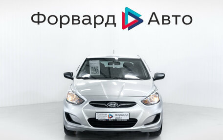 Hyundai Solaris II рестайлинг, 2011 год, 749 000 рублей, 2 фотография