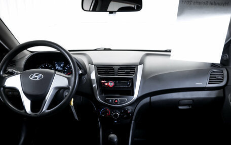 Hyundai Solaris II рестайлинг, 2011 год, 749 000 рублей, 15 фотография