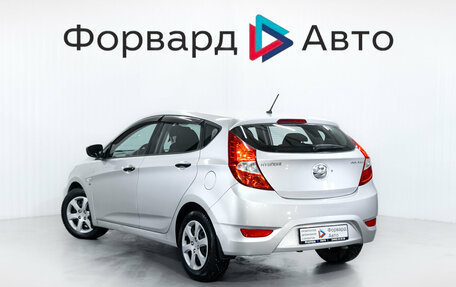 Hyundai Solaris II рестайлинг, 2011 год, 749 000 рублей, 6 фотография