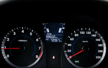 Hyundai Solaris II рестайлинг, 2011 год, 749 000 рублей, 17 фотография