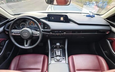 Mazda 3, 2021 год, 1 743 000 рублей, 12 фотография