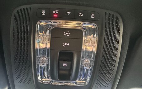 Mercedes-Benz A-Класс, 2022 год, 2 300 000 рублей, 14 фотография