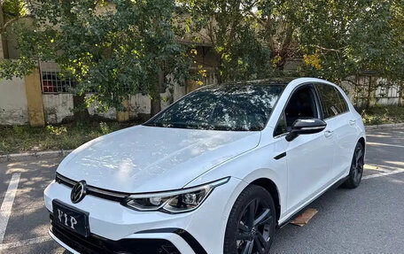 Volkswagen Golf VIII, 2022 год, 2 055 123 рублей, 1 фотография